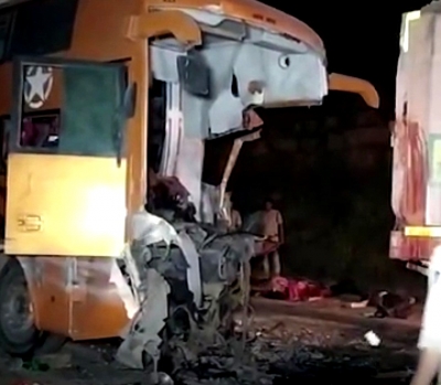 مدھیہ پردیش کے ریوا میں خوفناک سڑک حادثہ: 15 افراد ہلاک