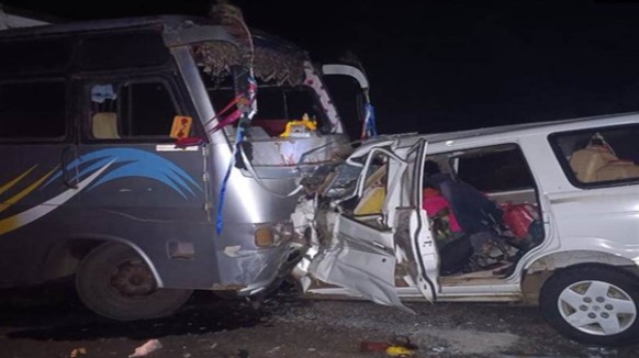 ایم پی  کے بیتول میں خوفناک سڑک حادثہ، 13 افراد ہلاک