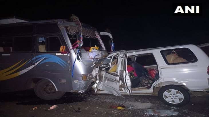 مدھیہ پردیش میں سڑک حادثے میں ہوئی کئی لوگوں کی موت