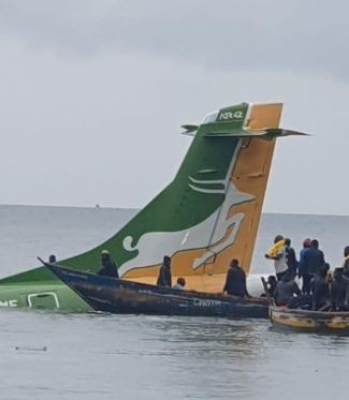 تنزانیہ کا ایک مسافر طیارہ جھیل وکٹوریہ کے پاس گر کر تباہ
