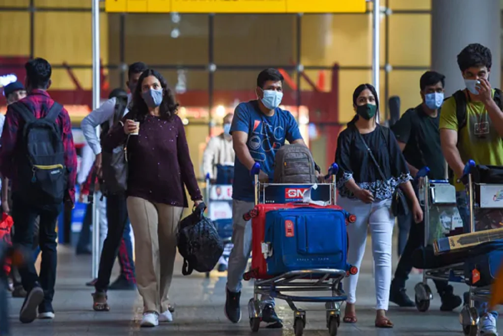 Covid Updates-India: کورونا نے بڑھایا تناؤ ، آج سے ایئرپورٹ پر بین الاقوامی مسافروں کی اسکیننگ اور ٹیسٹنگ شروع