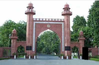 Kashmiri students allege attack in AMU, write letter to Amit Shah for investigation:کشمیری طلباء کا اے ایم یو میں حملے کا الزام، تحقیقات کے لیے امت شاہ کو لکھا خط