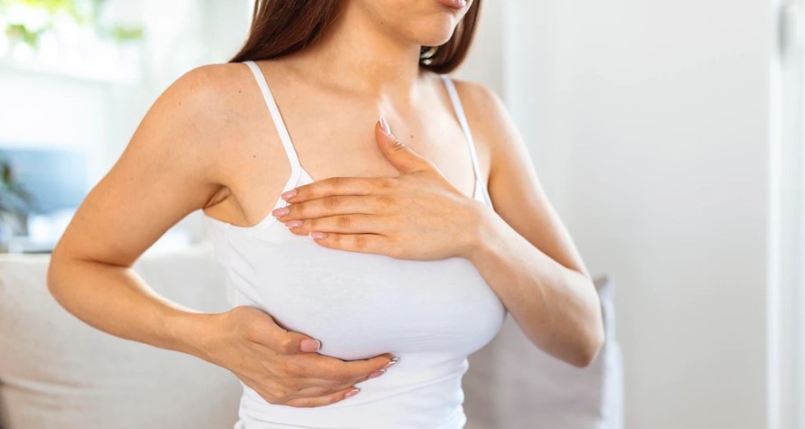 Some  reasons ,Your Breasts May Hurt: کیوں ہوتا ہے عورتوں میں چھاتی کا درد؟