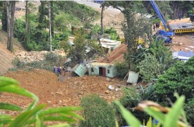 Landslide in Malaysia: ملائیشیا میں مٹی کے تودے گرنے سے 13 افراد ہلاک