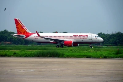 Air India: ایئر انڈیا کی فلائٹ میں نشے میں دھت شخص نے خاتون پر کیا پیشاب ، ڈی جی سی اے نے طلب کی رپورٹ