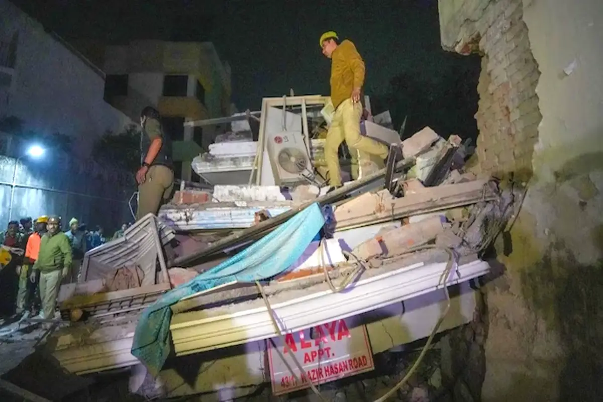 Aalaya Apartment Collapse: سابق وزیر شاہد منظور کا بھتیجا محمد طارق گرفتار، ملزم فہد کا ویڈیو آیا سامنے