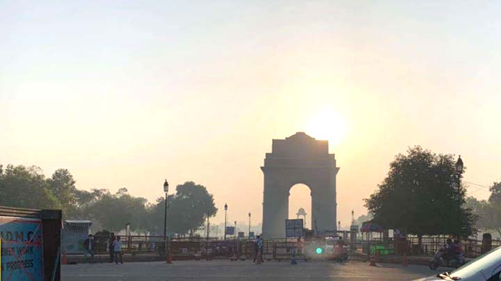 Delhi-NCR:دہلی این سی آر میں ٹھنڈمیں نرمی ، ہلکی دھوپ نے  لوگوں کودی راحت