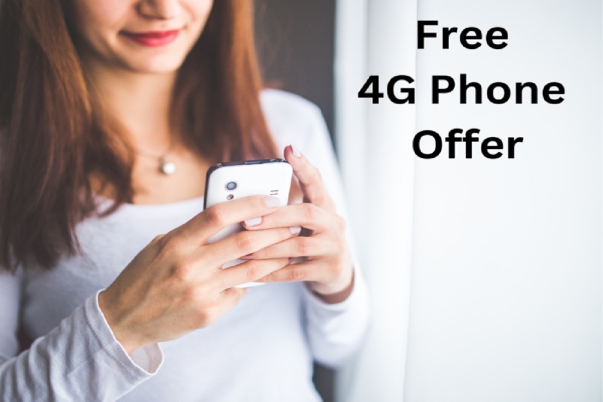 یوم جمہوریہ پر مفت مل رہا ہے 4G Phone! دو سال تک نہیں کرانا ہوگا ریچارج، ایسے اٹھائیں اس شاندار آفر کا فائدہ