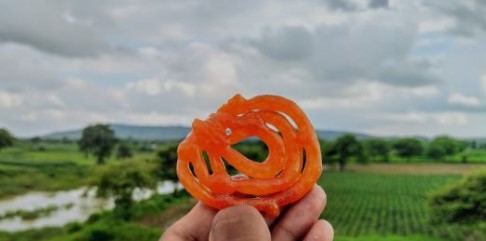 The story of Jalebi sold in every street and alley of India:ہندوستان کی ہر گلی اور کوچے میں بکنے والی جلیبی کی داستان
