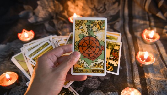 Tarot Cards A True or False Fable:ٹیرو کارڈ ایک سچ یا جھوٹا فسانہ
