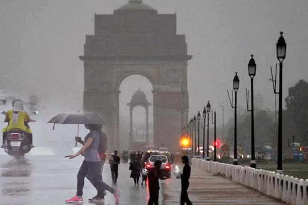 Delhi Forecast: آج دہلی میں آسمان رہے گا صاف، اب سردی سے ملے گی راحت، کئی مقامات پر بارش کا امکان