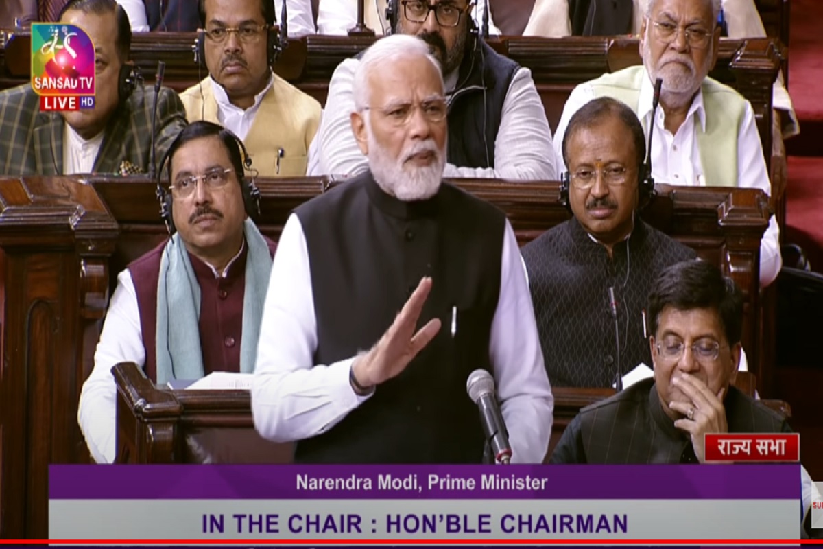 PM Modi Live In Rajya Sabha: وزیراعظم مودی نے راجیہ سبھا میں کہا- ’ملک دیکھ رہا ہے ایک اکیلا کتنوں پر بھاری‘