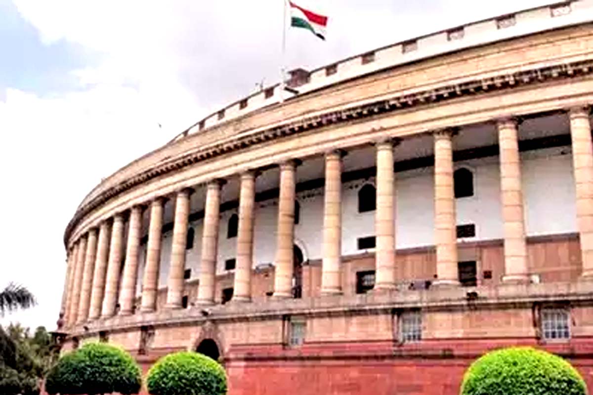Parliament Budget Session:اپوزیشن کے ہنگامے سے لوک سبھا اور راجیہ سبھا کی کارروائی ملتوی