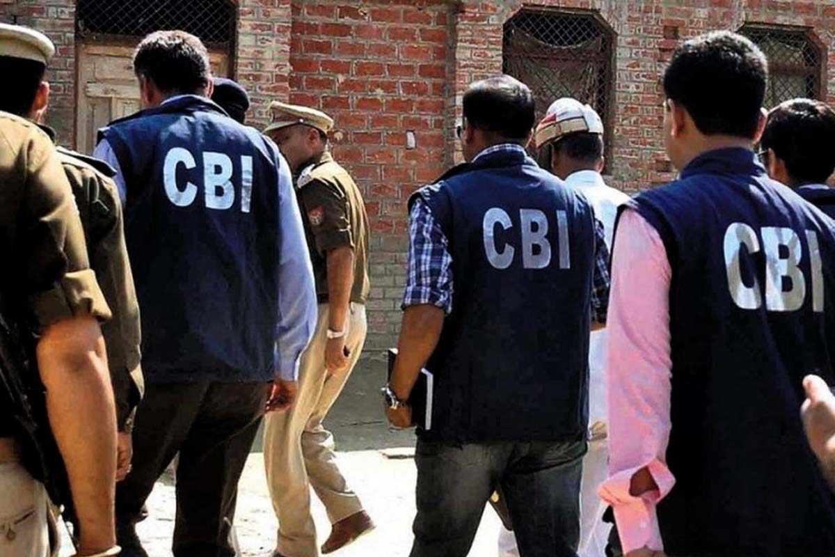 Attack on CBI Team: بہار کے نوادہ میں سی بی آئی ٹیم پر حملہ، یو جی سی نیٹ پیپر لیک کی جانچ کرنے پہنچے تھے افسران