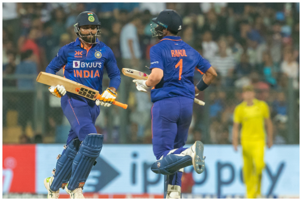 IND vs AUS: بھارت نے آسٹریلیا کو دی کراری شکست،مشکل میں تھی ٹیم انڈیا، کے ایل راہل نے جڈیجہ کے ساتھ مل کر دلائی جیت
