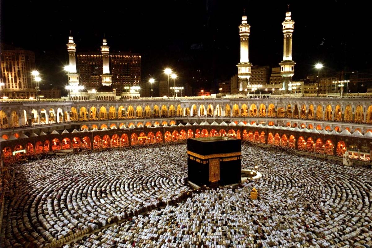 Hajj 2024: مکہ میں بڑھتے ہوئے درجہ حرارت سے امام کی تشویش میں اضافہ، نماز کے حوالے سے دیں یہ اہم ہدایات
