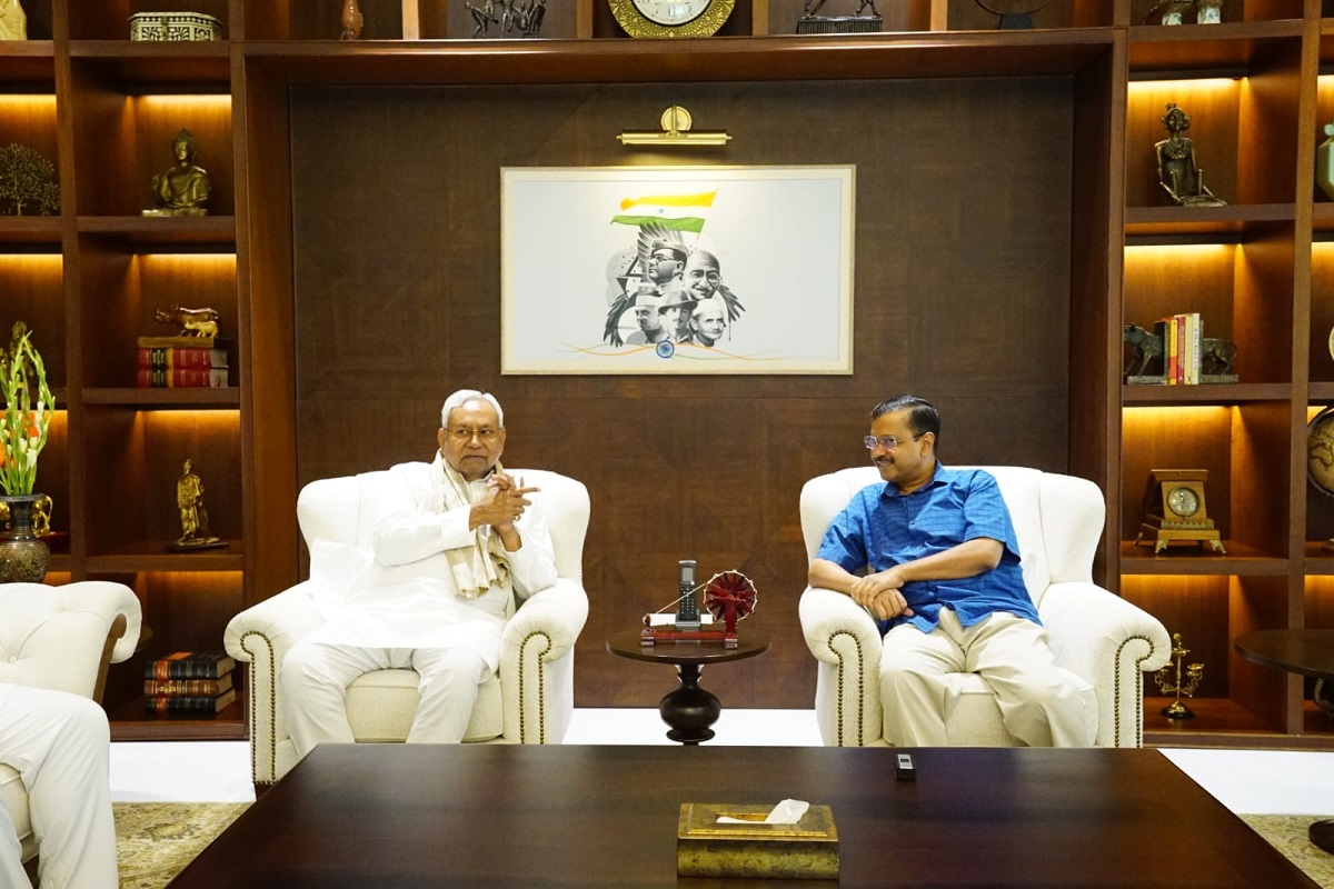 Nitish Kumar meets Kejriwal:مشن 2024 کو لیکر بہار کے سی ایم نتیش کمار سرگرم،سی ایم کجریوال سے کی ملاقات