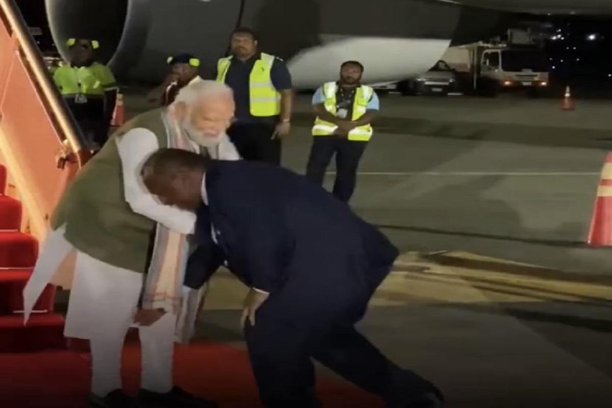 Papua New Guinea PM James Marape touches PM Modi’s feet: پی ایم مودی کے پاؤں چھونے والے جیمز ماریپ کی کہانی، جانیں کیوں پاپوا نیو گنی ہندوستان کے لیے خاص ہے، چین کے اندر خوف کیوں ہے؟