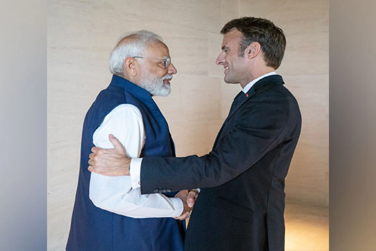 PM Modi thanks French Prez Emmanuel Macron: “آپ کا شکریہ، میرے دوست ایمانوئل میکرون!” پی ایم مودی فرانس کے قومی دن کی تقریب میں مہمان خصوصی کے طور پر