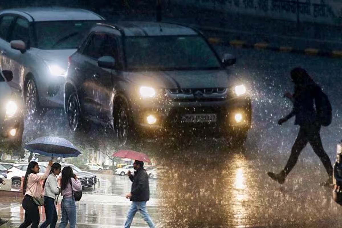 Heavy rain in Delhi-NCR: دہلی-این سی آر میں شدید بارش، دہلی-این سی آر میں چھتری کے ساتھ رہیں تیار