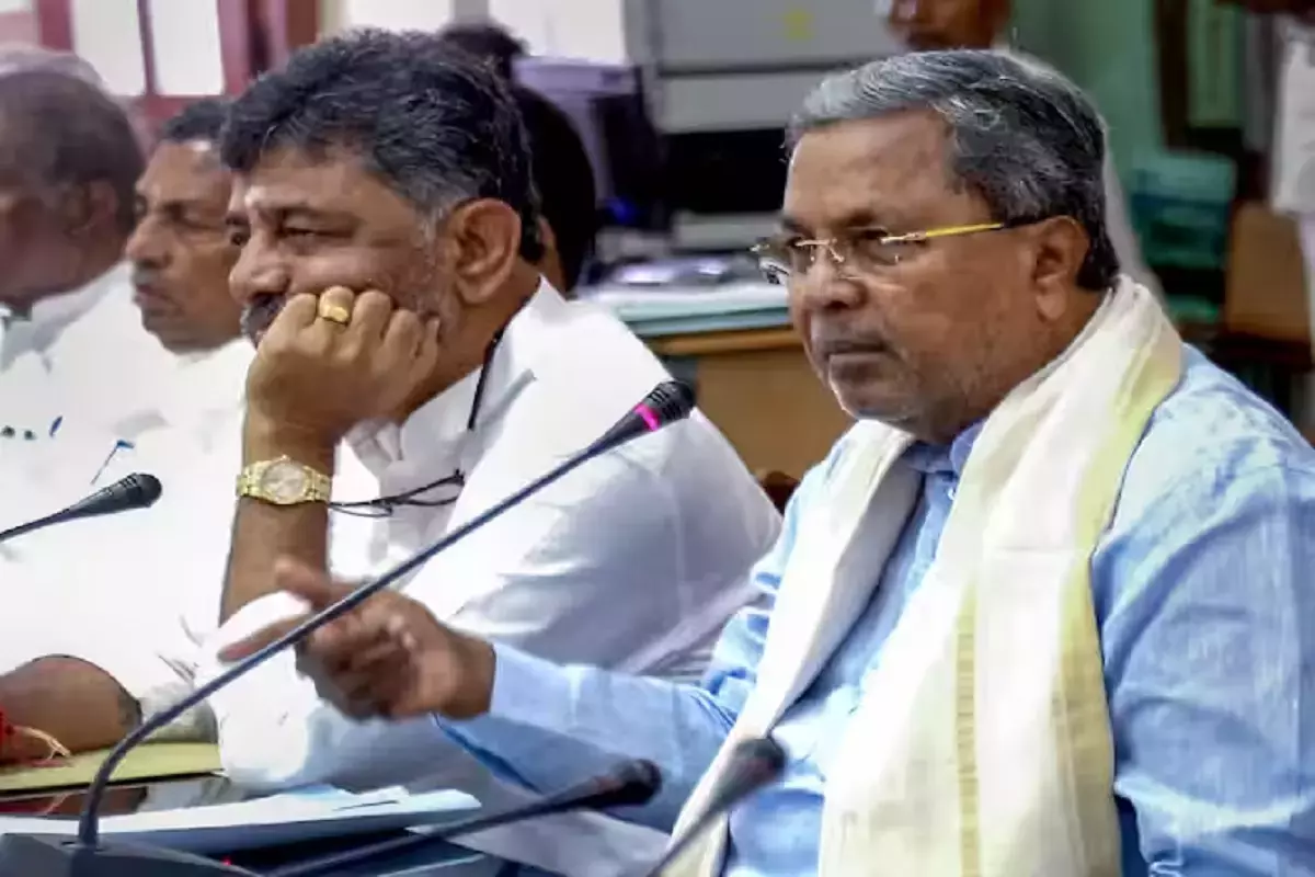 Siddaramaiah Govt announce to Implement 5 Guarantee in Karnataka: کرناٹک میں کانگریس نے پورا کیا انتخابی وعدہ، سدارمیا حکومت نے ’5 گارنٹی‘ نافذ کرنے کا اعلان کیا