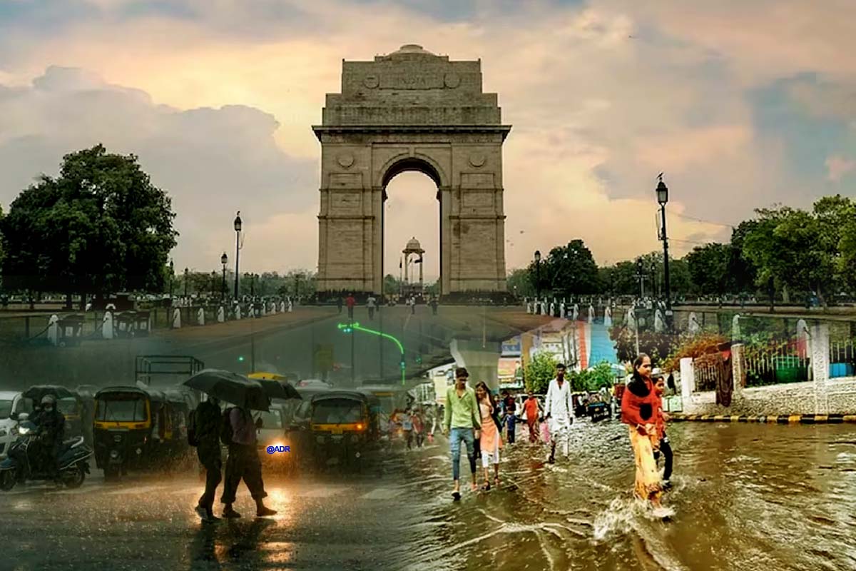 Weather Today: دہلی میں امس بھری گرمی سے لوگوں کا براحال ،دہلی کے موسم پر آئی اہم اپ ڈیٹ