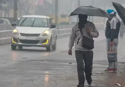 Weather Updates: دہلی-این سی آر میں چلچلاتی گرمی سے ملے گی راحت، جلد ہونے والی ہے موسلادھار بارش