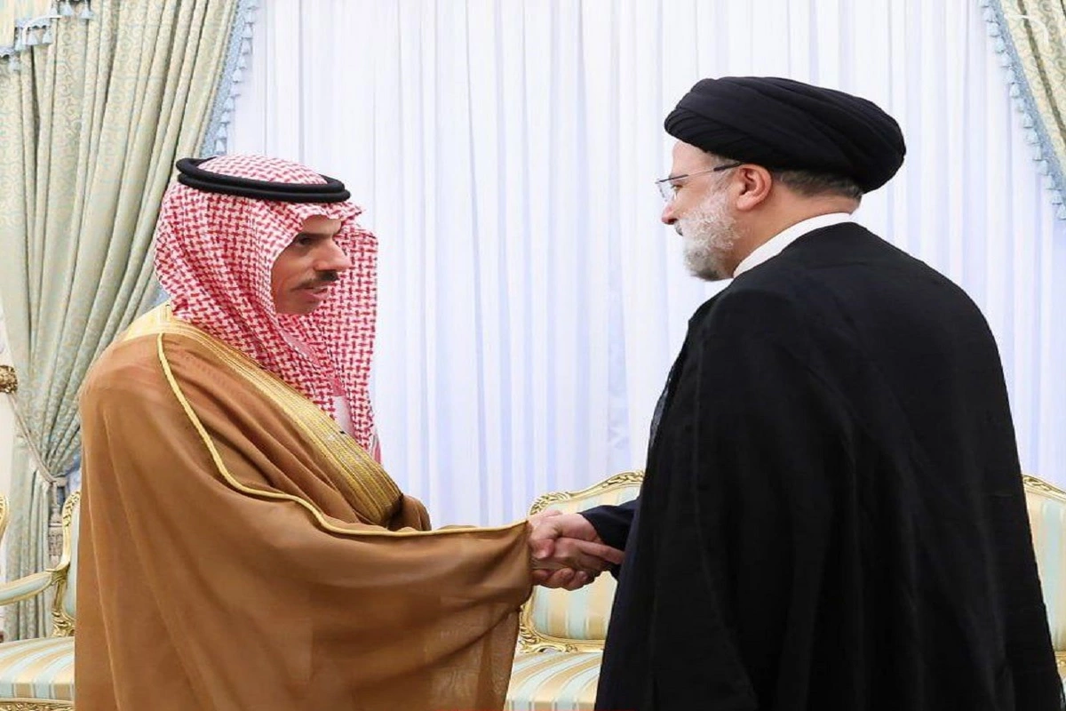Saudi foreign minister visits Iran: سعودی وزیرخارجہ کا ایران دورہ،اندرونی معاملات میں عدم مداخلت کی ضرورت پرزوردیتے ہوئے تہران میں سعودی سفارتخانہ کھولنے کا اعلان