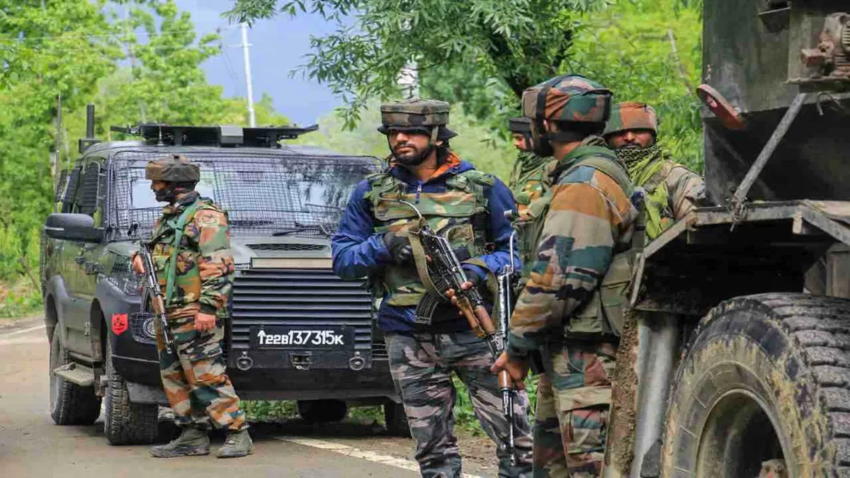 Two Terrorists killed In Kupwara: جموں و کشمیر کے کپواڑہ میں دو دہشت گرد ہلاک، رات میں دراندازی کی کوشش کرتے وقت فوج نے کی کارروائی