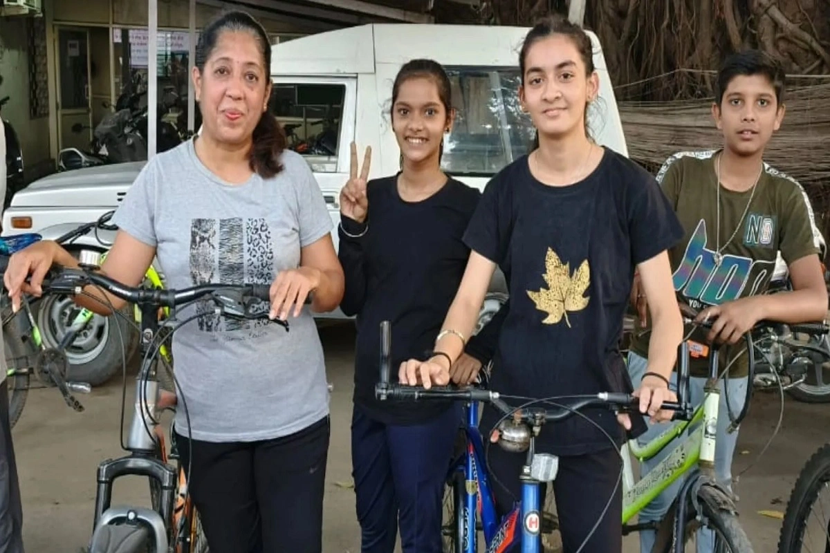 Cycling for Clean Air: صاف ہوا کی خاطر سائیکل چلانا