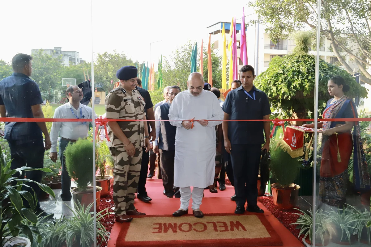 Union Home Minister and Minister of Cooperation: وزیر داخلہ امت شاہ نے نئی دہلی کے مہیپال پور میں سی آئی ایس ایف کمپلیکس میں ایوی ایشن سیکیورٹی کنٹرول سینٹر کا کیا افتتاح