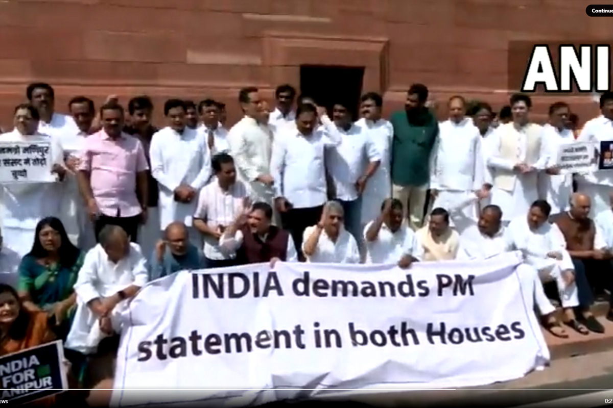 Monsoon session of the Parliament: پارلیمنٹ کے مانسون اجلاس کے تیسرے دن بھی منی پور معاملے پر ہنگامہ ، پارلیمنٹ کے احاطے میں احتجاج شروع