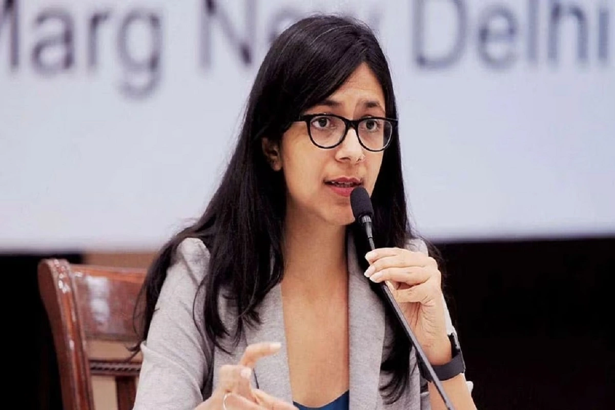 DCW چیف سواتی مالیوال جنسی تشدد کے متاثرین سے ملنے منی پور روانہ، ریاستی حکومت نے نہیں دی اجازت