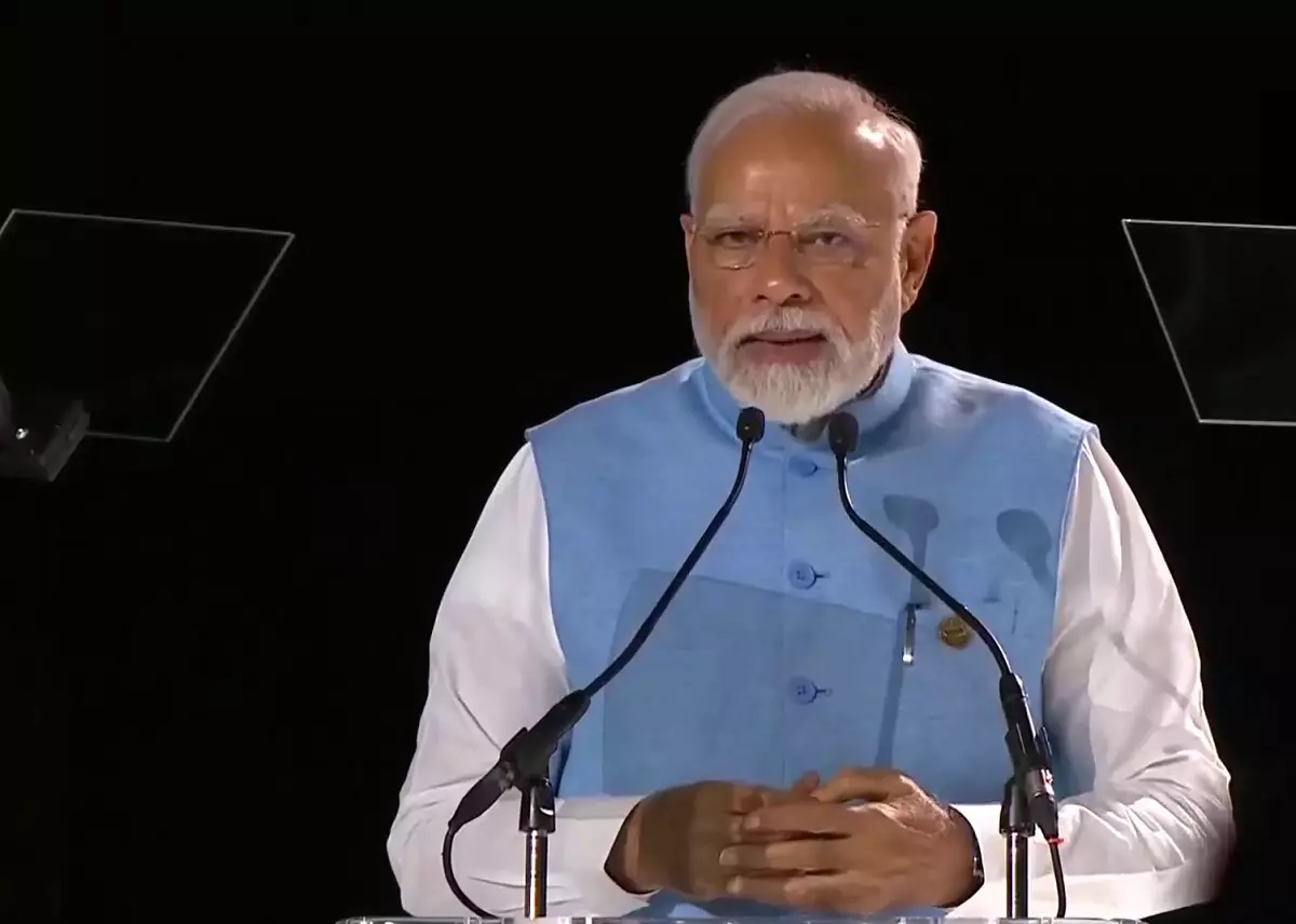 Prime Minister’s remarks at the BRICS Business Forum Leaders’ Dialogue: ہندوستان تیزی سے بڑھتی ہوئی معیشت والا ملک ہے، گزشتہ 9 برسوں میں لوگوں کی آمدنی 3 گُنا بڑھی ہے:پی ایم مودی