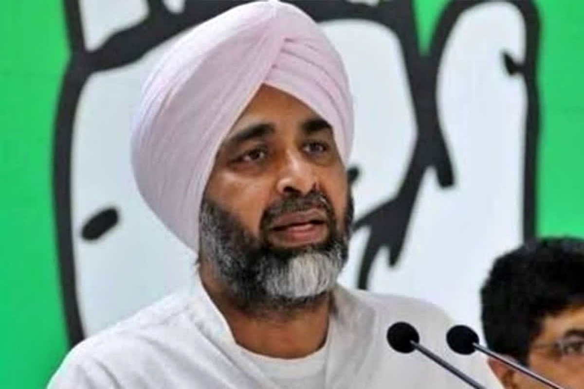 Manpreet Singh Badal News: چندی گڑھ میں بی جے پی لیڈر منپریت سنگھ بادل کی رہائش گاہ پر ویجلنس ڈیپارٹمنٹ کی جانب سے چھاپہ ماری