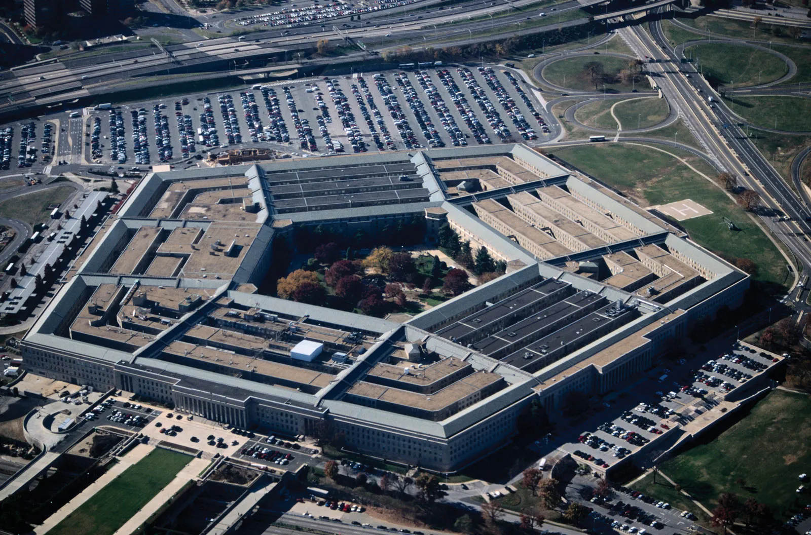 Pentagon: امریکہ ہندوستان کے ساتھ دفاعی شراکت داری کو مضبوط بنانے کی کوشش جاری رکھے گا