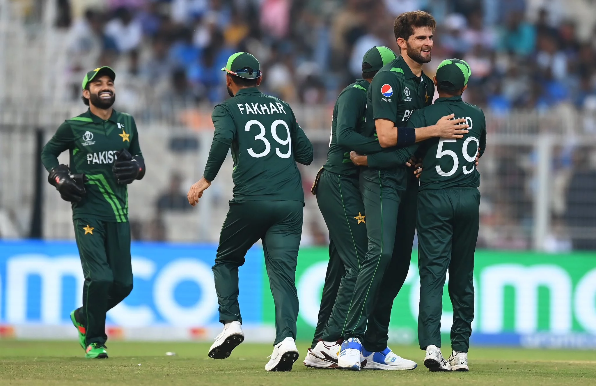 Pakistan beat Bangladesh by 7 wickets : پاکستان نے بنگلہ دیش کو 7وکٹوں  سے شکست دی،سیمی فائنل میں پہنچنے کی امیدیں برقرار