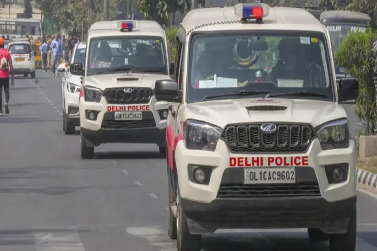 Delhi Police Raid: نیوز کلک سے وابستہ صحافیوں کے احاطے پر چھاپہ، چینی فنڈنگ کا الزام، کچھ افراد حراست میں