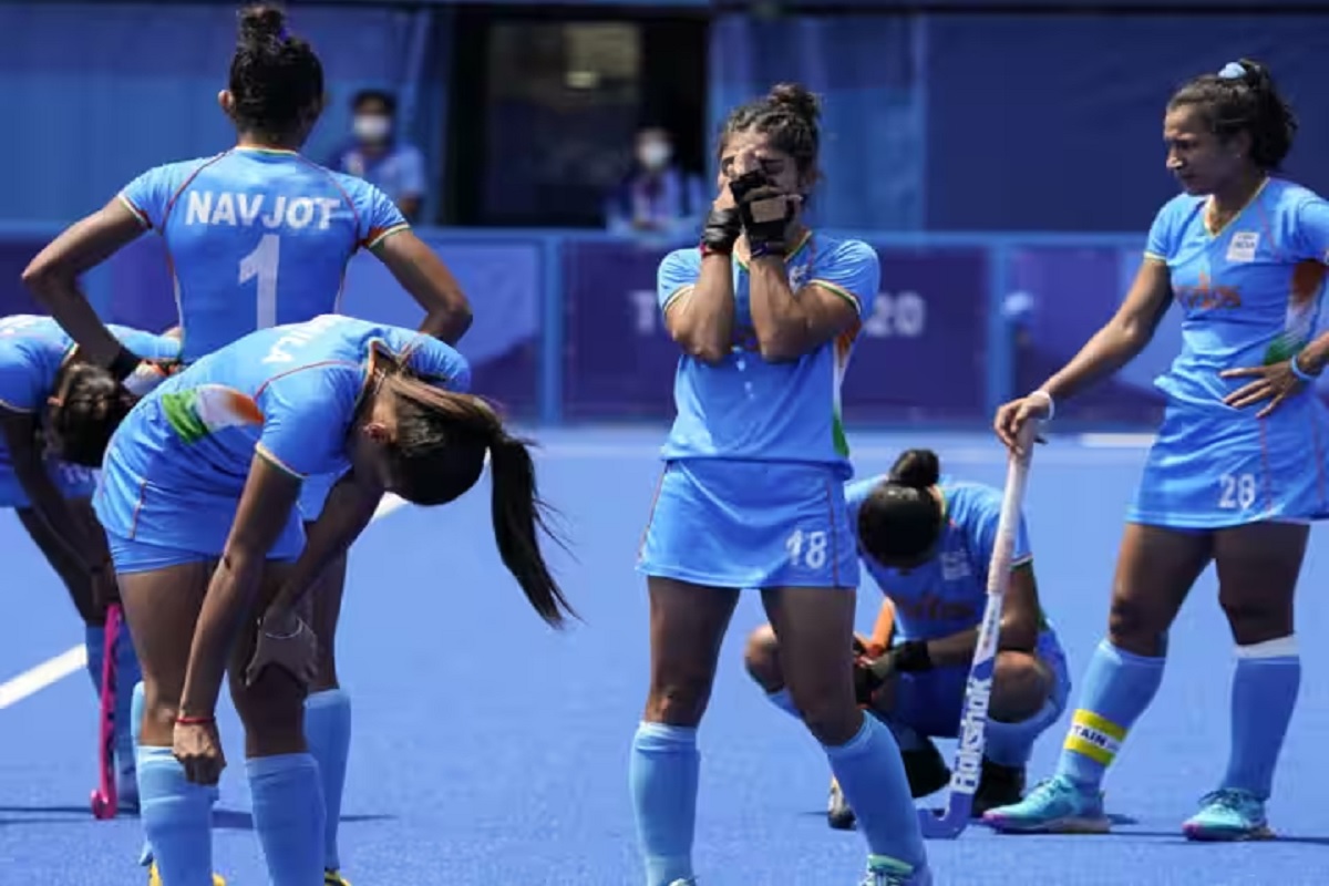 Asian Games 2023: ہاکی میں طلائی تمغہ جیتنے کا ہندوستان کا خواب چکنا چور، خواتین ٹیم کو سیمی فائنل میں چین سے شکست