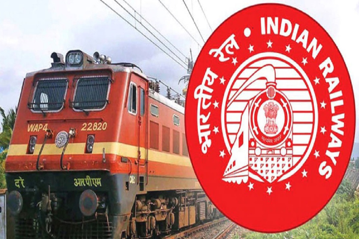 Indian Railway News: چھٹھ تہوار سے قبل ریلوے نے لیا بڑا فیصلہ! پلیٹ فارم ٹکٹوں کی فروخت پر لگائی پابندی