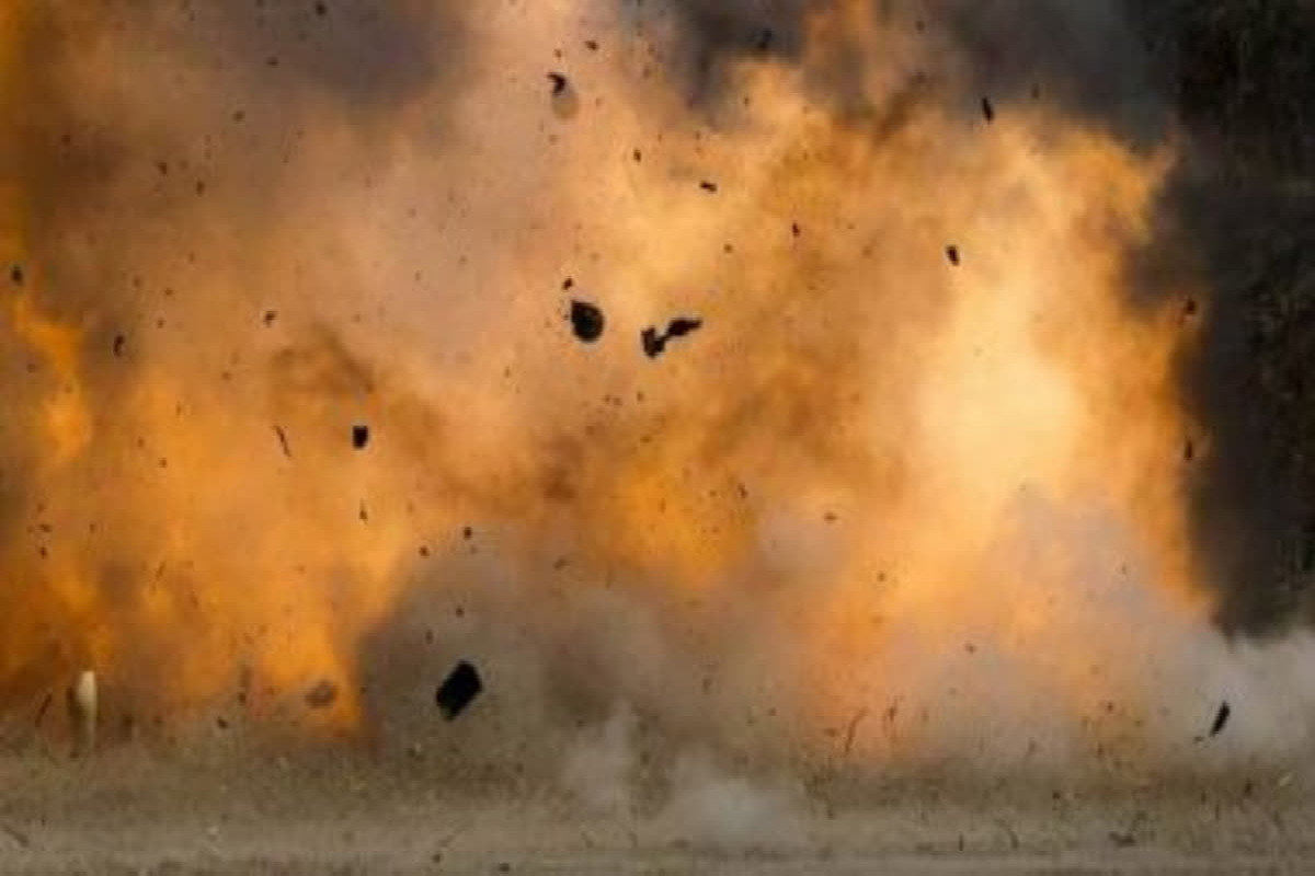 IED Blast In Pakistan: پاکستان کے صوبہ خیبر پختونخواہ میں زبردست بم دھماکہ، 7 افراد ہلاک