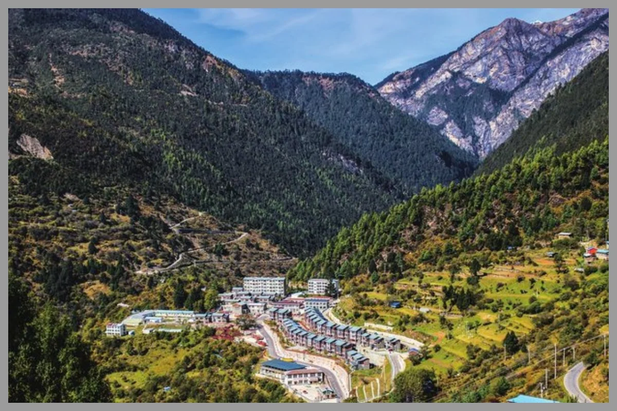 China Constructs a city in the Indo-Bhutan border area: ڈریگن نے ہند بھوٹان سرحد سے ملحقہ علاقے کےایک گاؤں کو بنا یا شہر، تمام سہولیات سےکیاآراستہ