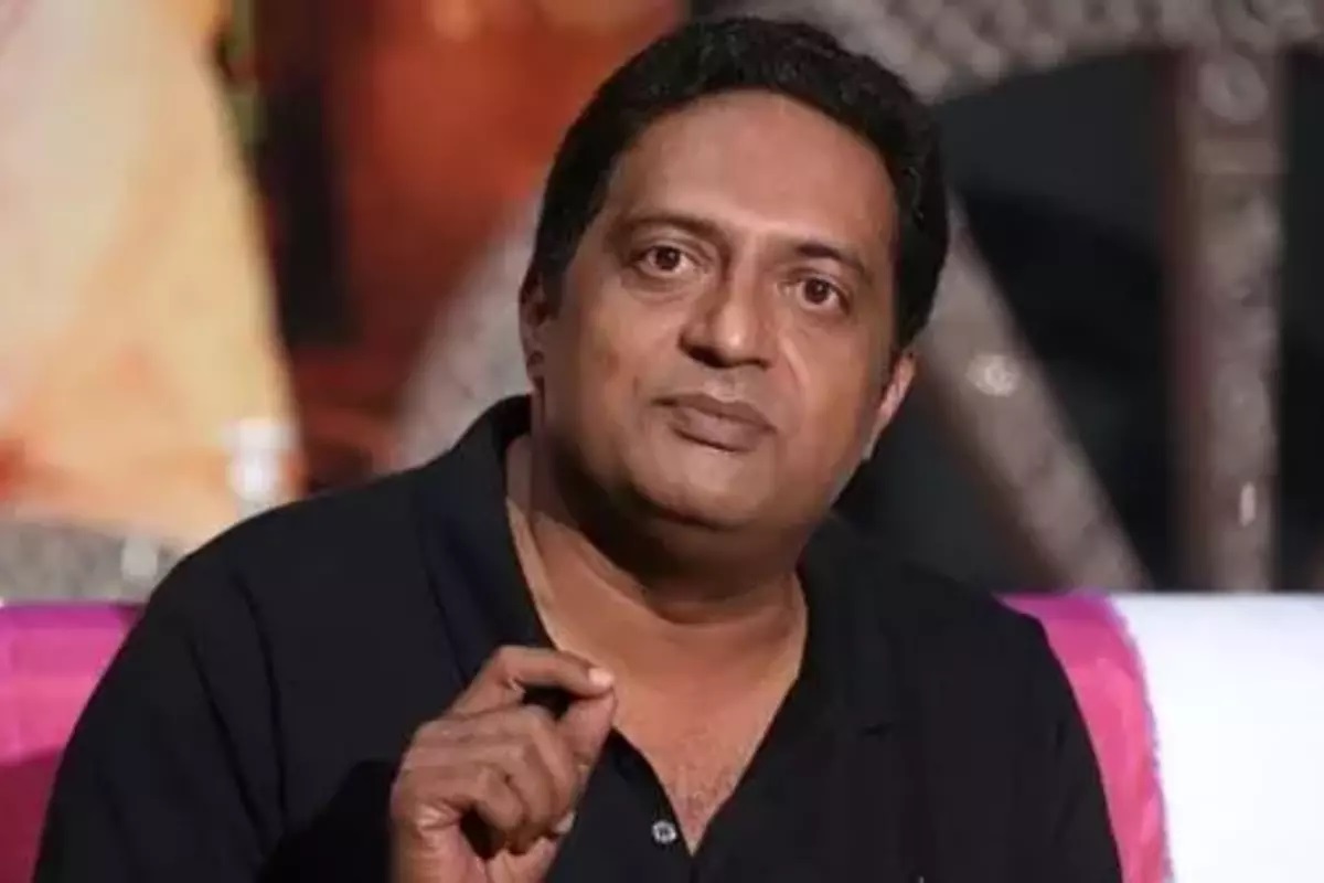 ED Summons Prakash Raj:اداکار پرکاش راج کو ای ڈی کا نوٹس ، پرناو جیولرس منی لانڈرنگ کیس میں پوچھ گچھ کے لیے کیا گیا طلب