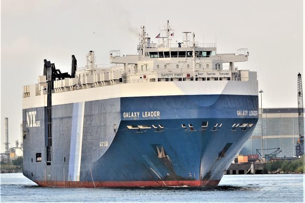 Israeli Ship Galaxy Leader Hijacked: یمن کے حوثی باغیوں نے اسرائیلی جہاز کو کیاہائی جیک،بحیرہ احمر میں اس واقعہ کو دیاانجام ، رپورٹ میں کیا گیادعویٰ
