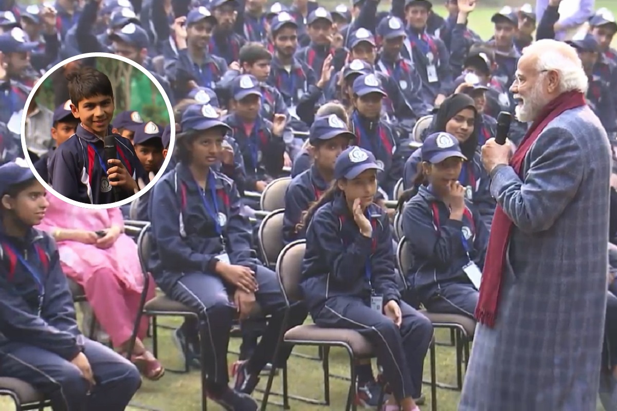 Watan Ko Jano: پی ایم مودی نے شروع کرائی ‘وطن کو جانو’ پہل، جموں و کشمیر کے 250 طلباء نے دہلی میں پی ایم سے کی ملاقات