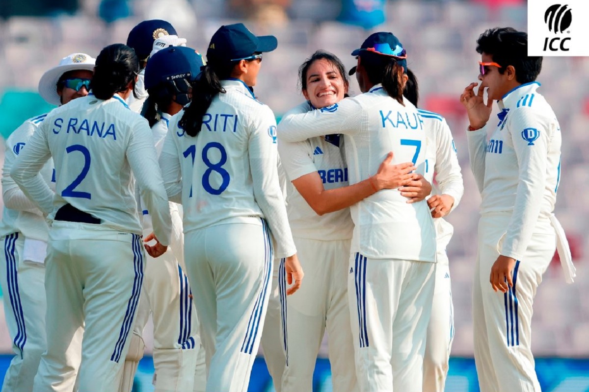India vs England Test Match: لڑکیوں نے کردیا کمال! ہندوستان کی ٹسٹ میچ میں تاریخی جیت، انگلینڈ کو 347 رنوں سے ہرایا
