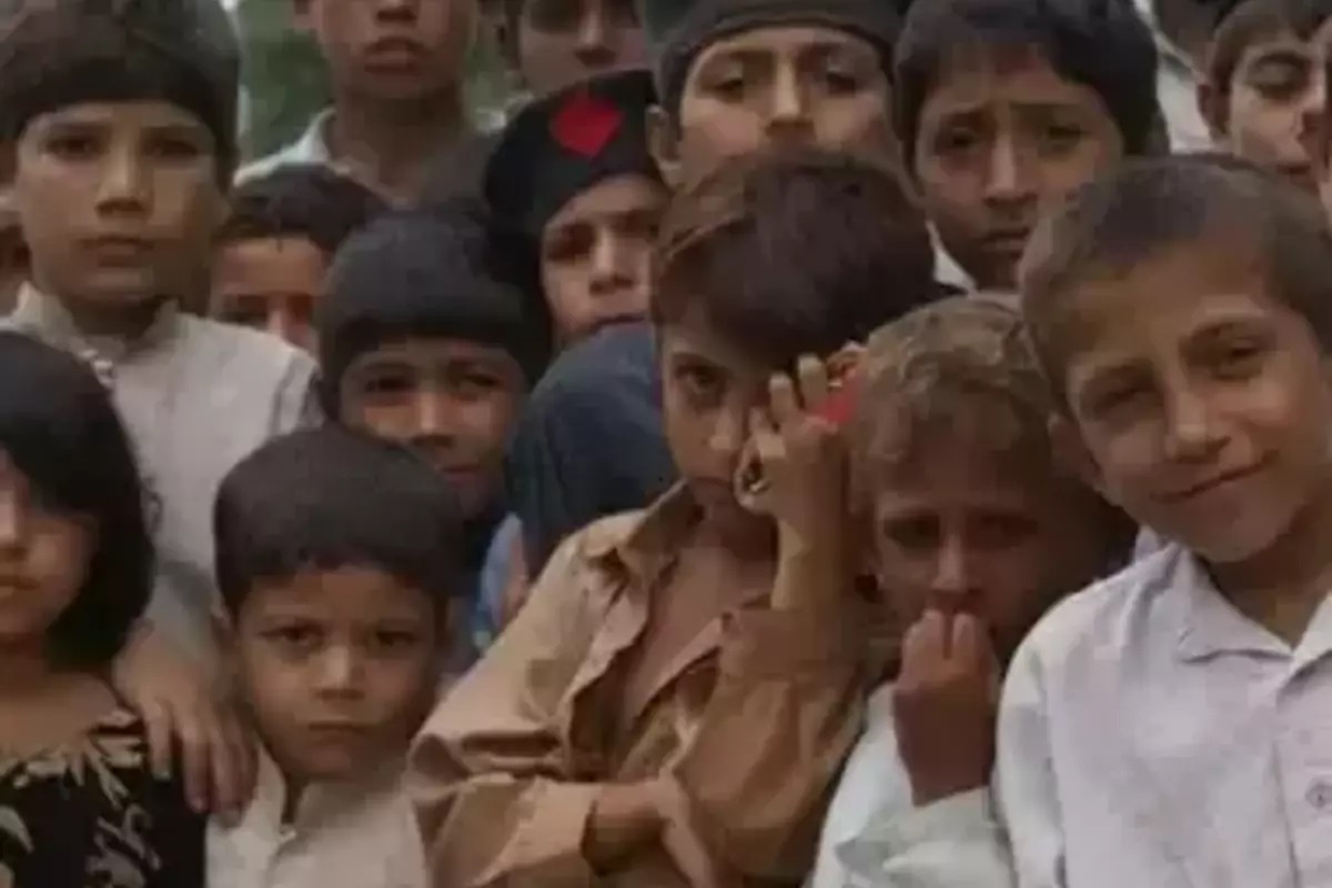 Afghanistan: افغانستان میں فاقہ کشی کا سامنا ، 30 لاکھ سے زائد بچے غذائی قلت کا شکار