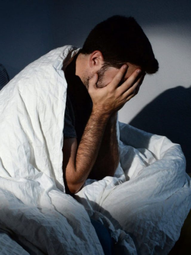 نیند نہ آنے کی  کیا ہیں وجوہات اور اس سے جڑے مسائل