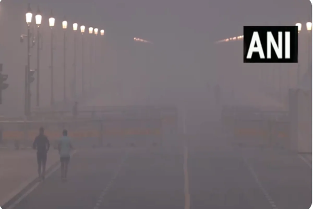 Delhi Air Pollution: دہلی-این سی آر کی ہوا پھر ہوئی زہریلی، AQI 300 سے تجاوز، گریپ 3 پر فیصلہ آج