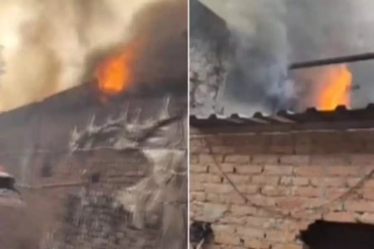 Delhi Fire: مشرقی دہلی کے چلّہ گاؤں میں کاغذ کے گودام میں آتشزدگی، 12 فائر انجن آگ بجھانے میں مصروف